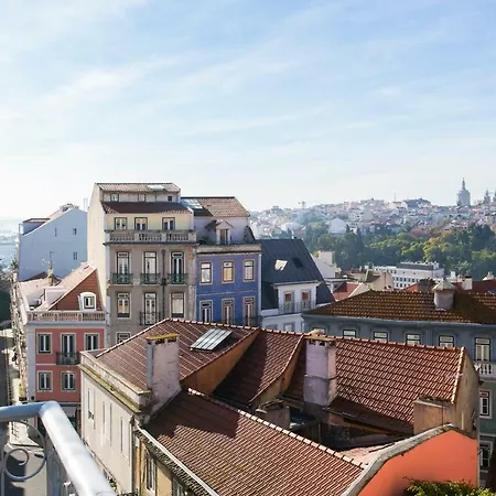 2 Beautiful Bdr Upscale Flat Embracing Tejo! Lissabon