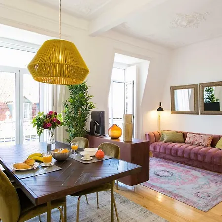 2 Beautiful Bdr Upscale Flat Embracing Tejo! Lizbona